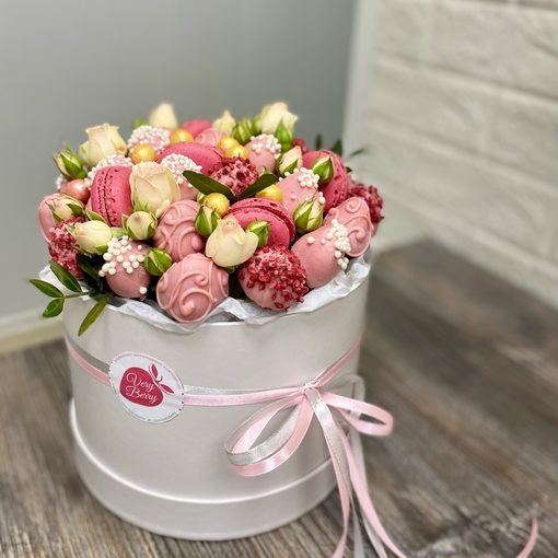 hBaIzwbPBno-e1698672250297.jpg